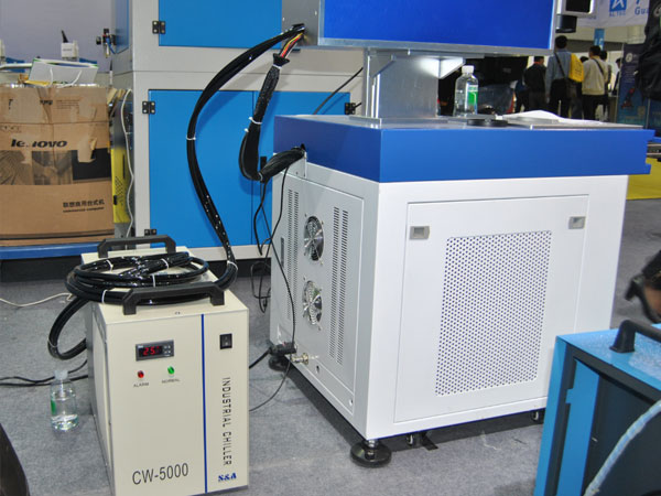 Охладитель CW-5000 воды Короткозамкнутого витка S&A малый для охлаждая машины маркировки лазера